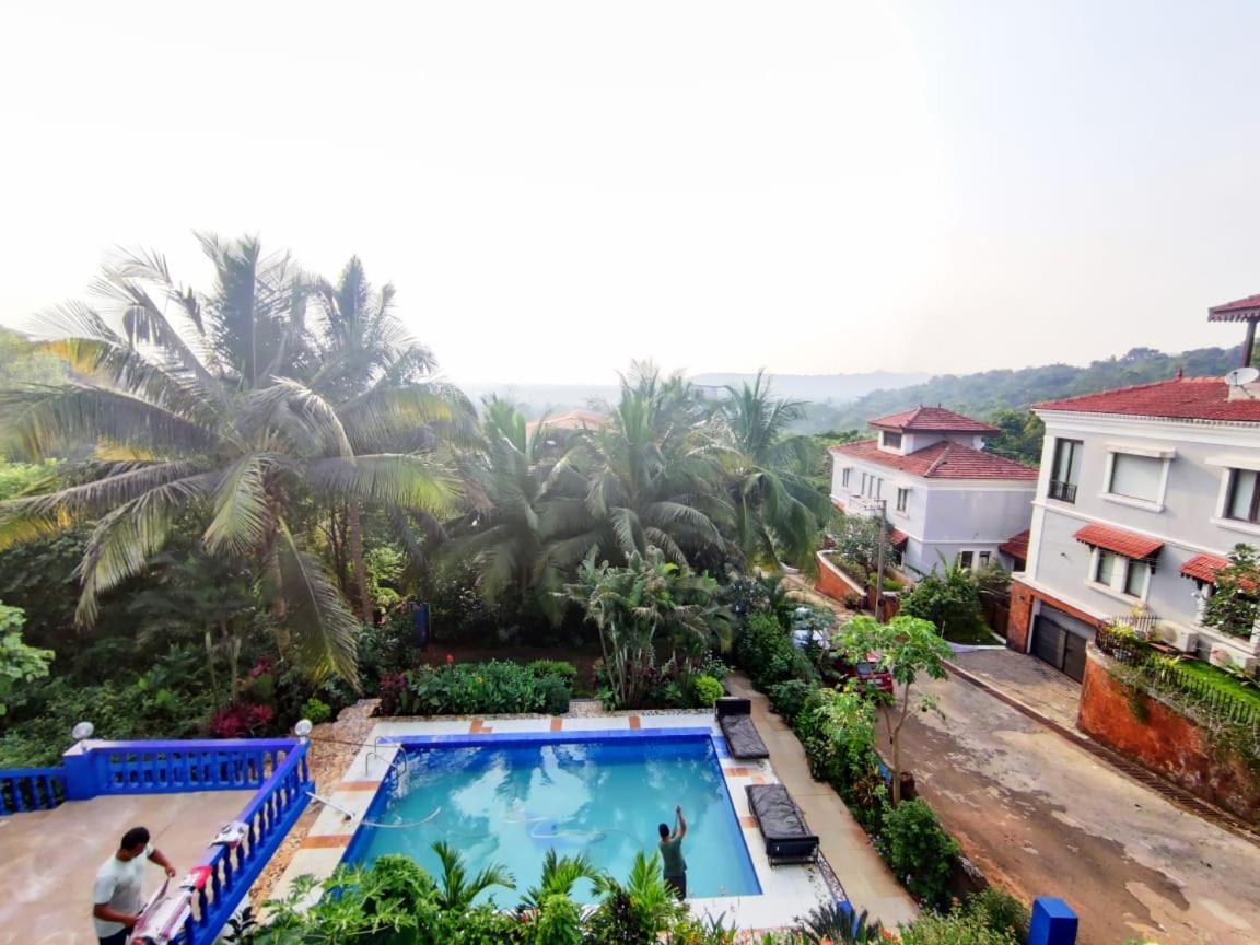 Amazing Hilltop 4 Bhk Villa With Private Pool Near 칸돌림 외부 사진