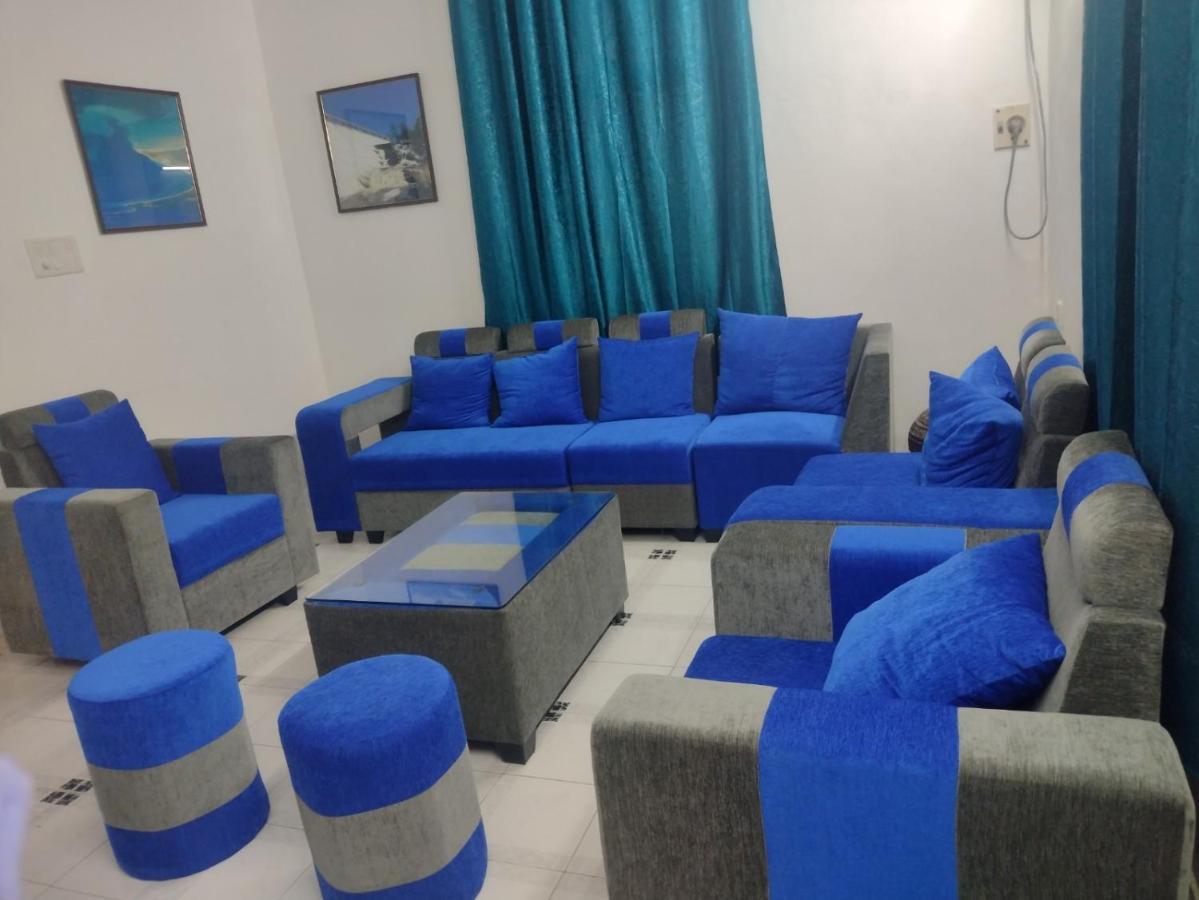 Amazing Hilltop 4 Bhk Villa With Private Pool Near 칸돌림 외부 사진